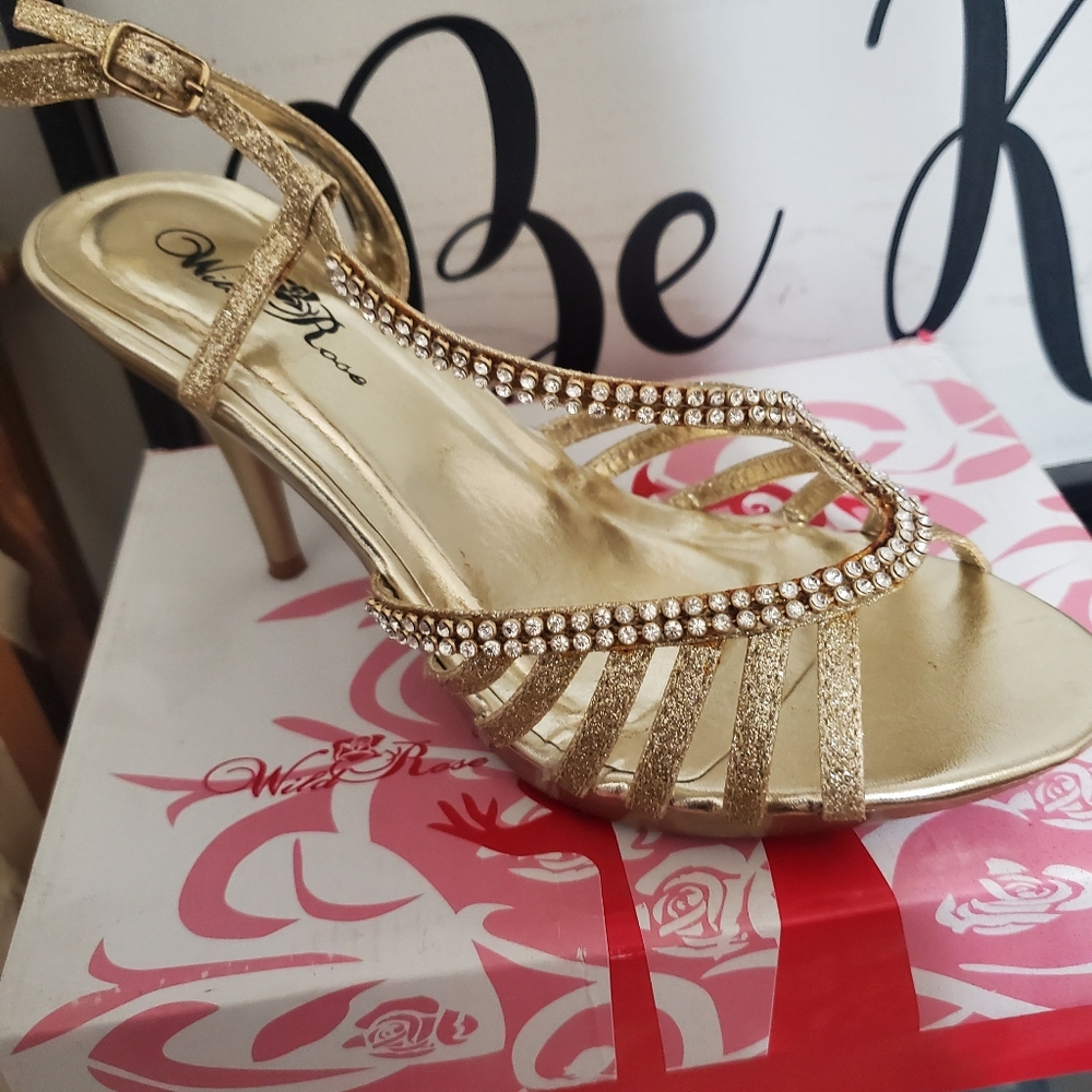 Formal shoes